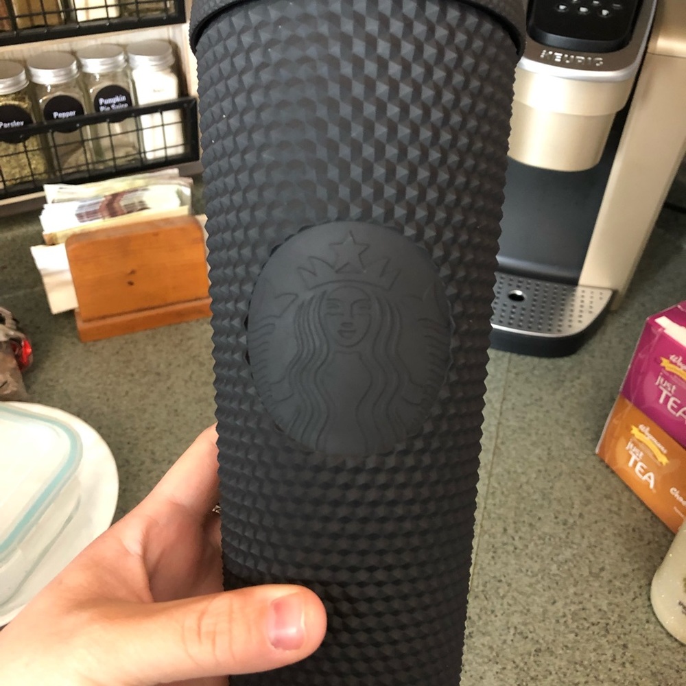 💜Authentic Starbucks💜 Rare (Gently Used) Matte Black Studded Tumbler! ☕️